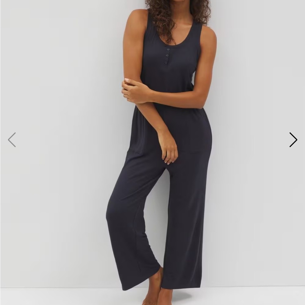 Soma Black Sleeveless Wide-Leg Jumpsuit